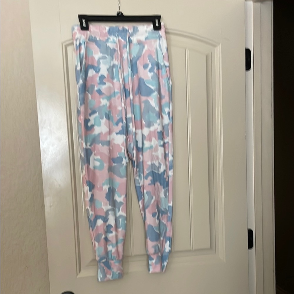 Sundry NWT Pink and Blue Camouflage Joggers